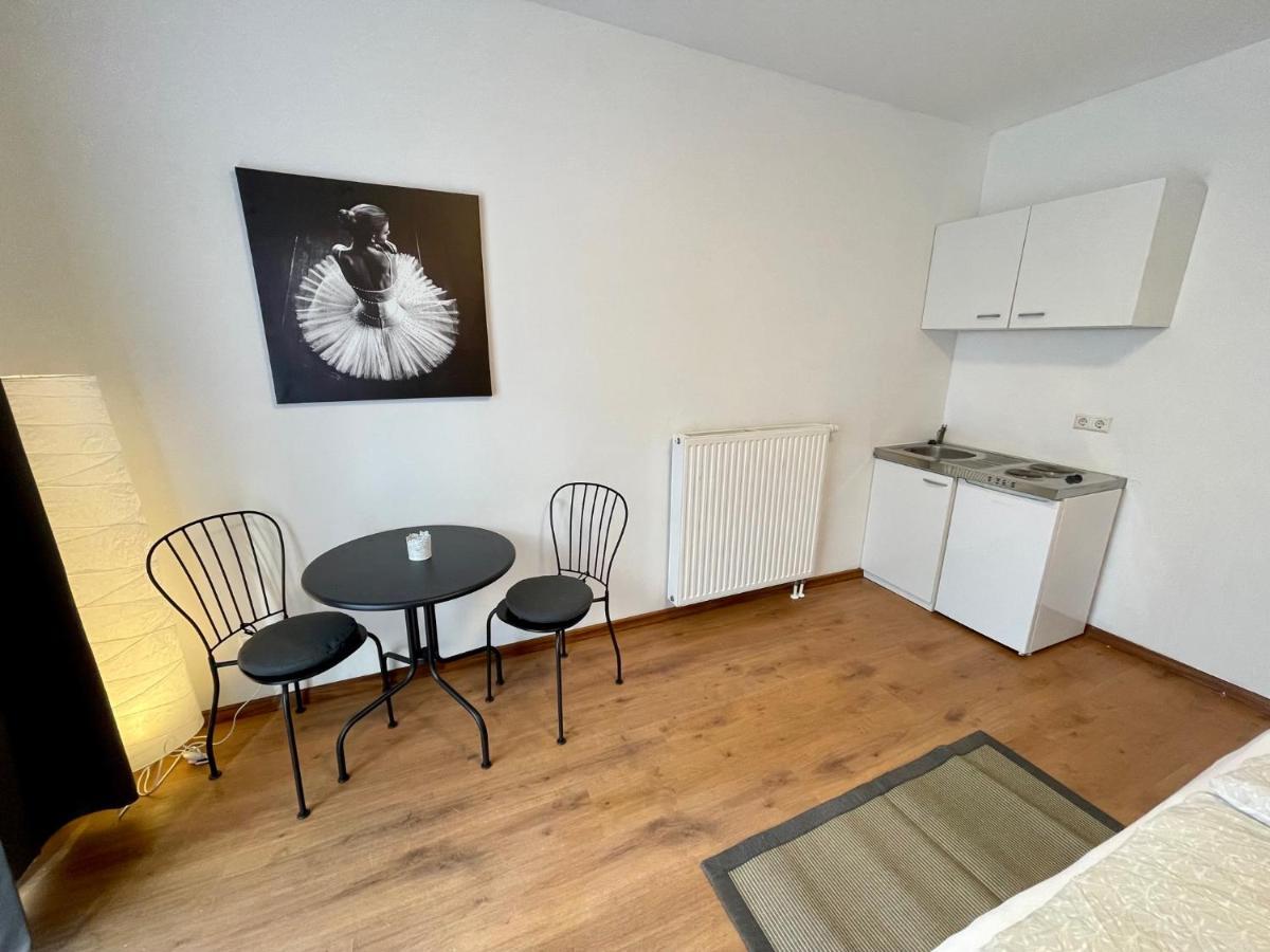 Appartement Im Zentrum Von Baienfurt Bagian luar foto