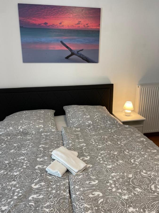 Appartement Im Zentrum Von Baienfurt Bagian luar foto